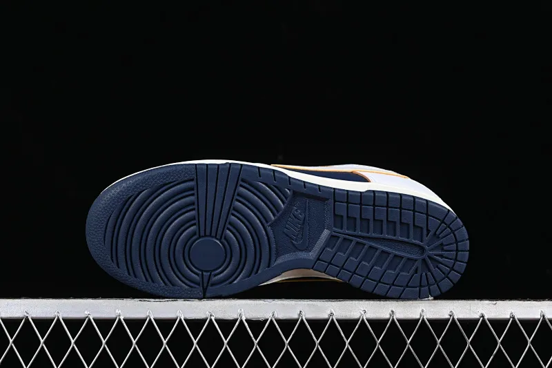 All categories Nk SB Dunk Series Nk SB Dunk Low low-top sneakers HUF x Nk SB Dunk Low NYC San Francisco joint model SB low-top sports and leisure sneakers FD8775-100